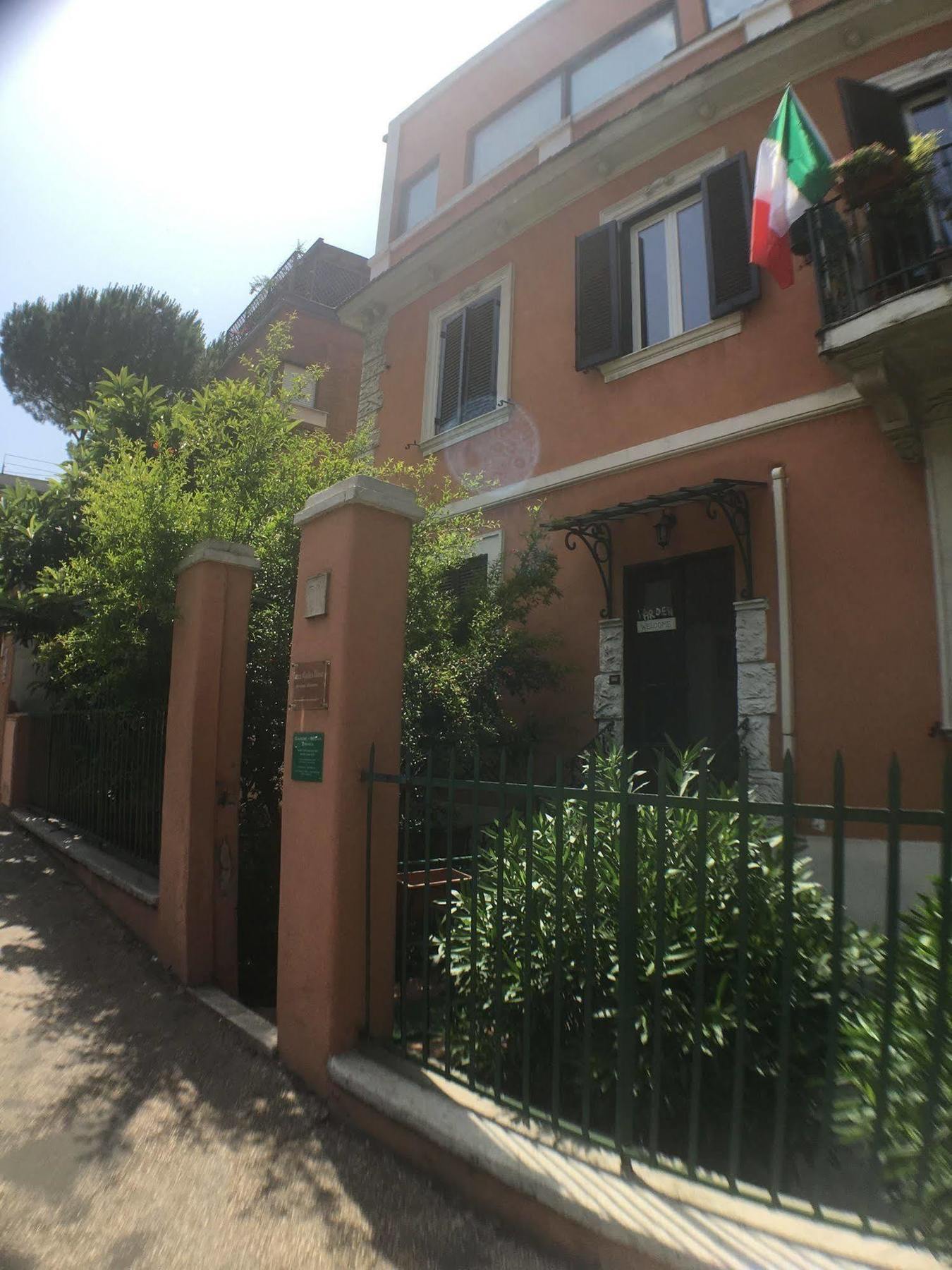 Vatican Garden House Roma Dış mekan fotoğraf